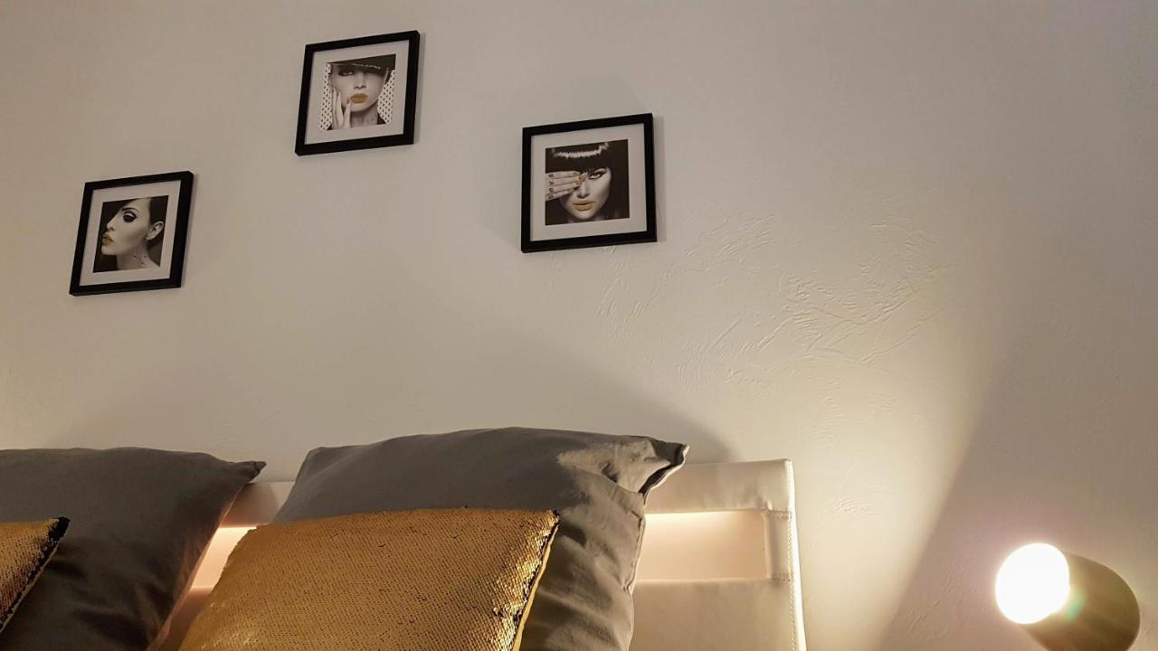Les Nuits D'Anis - Appartements Hypercentre Le Puy-en-Velay Eksteriør bilde