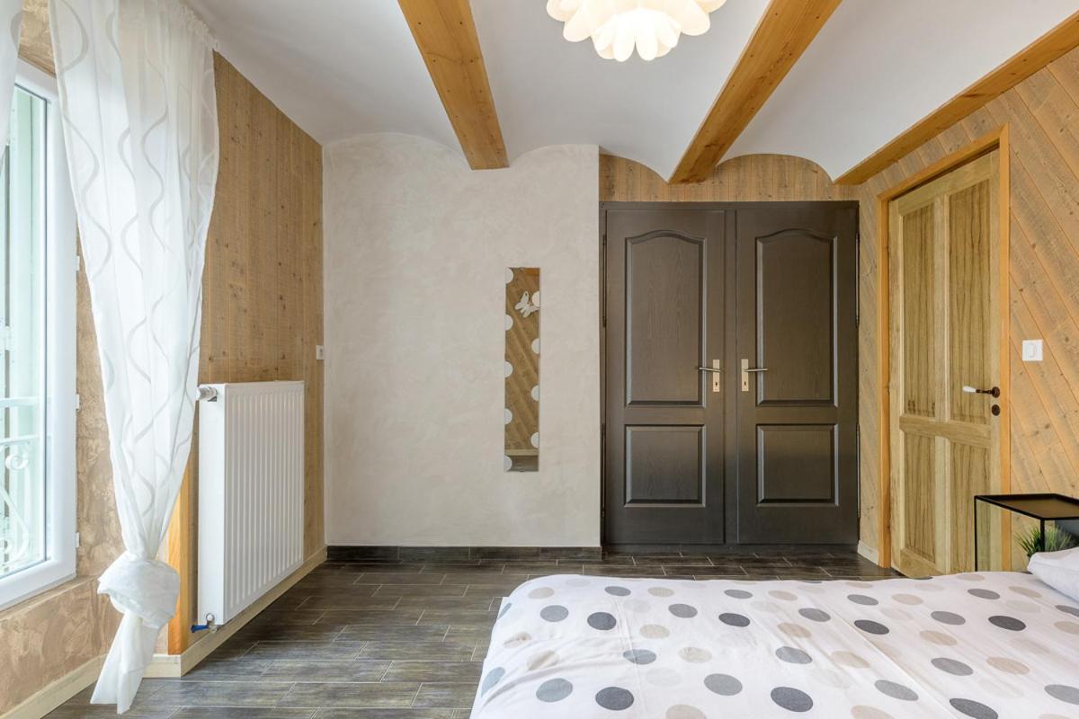 Les Nuits D'Anis - Appartements Hypercentre Le Puy-en-Velay Eksteriør bilde
