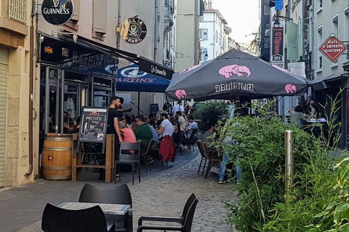 Les Nuits D'Anis - Appartements Hypercentre Le Puy-en-Velay Eksteriør bilde